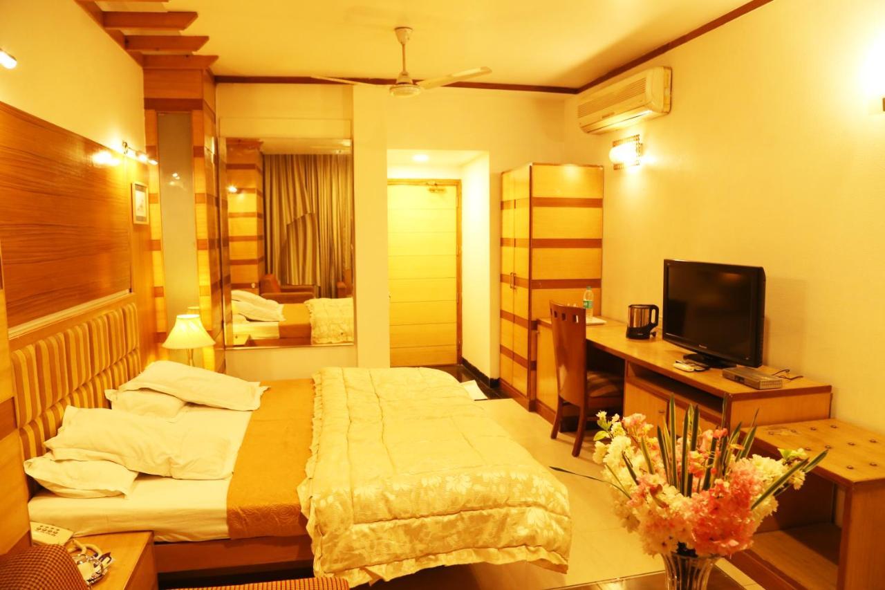Hotel H26 Chandīgarh Extérieur photo